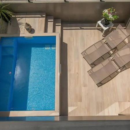Broe-adults Recommended Otel Málaga